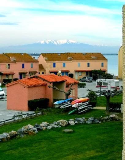 Appartement Tout Confort A Cap Coudalere Avec Vue Magnifique Sur Le Canigou Au Bord Du Lac - Check In Automatise - Parking Gratuit - Aire De Jeux D'Enfants - Le Barcares Ngoại thất bức ảnh