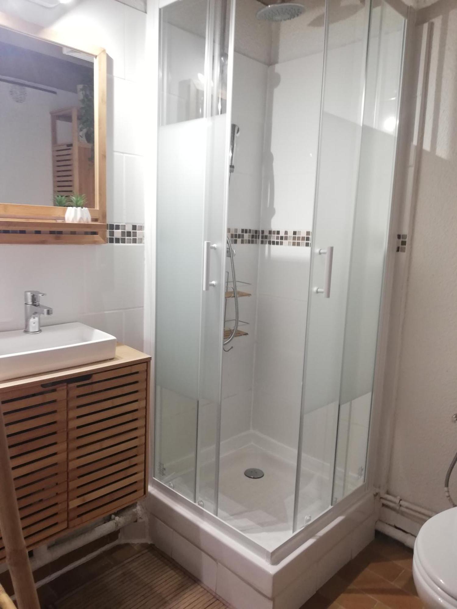 Appartement Tout Confort A Cap Coudalere Avec Vue Magnifique Sur Le Canigou Au Bord Du Lac - Check In Automatise - Parking Gratuit - Aire De Jeux D'Enfants - Le Barcares Ngoại thất bức ảnh